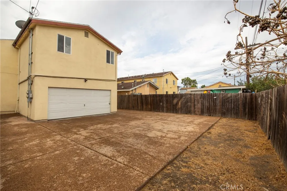 149 W Colden Avenue Los Angeles, CA 90003