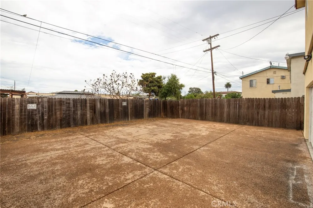 149 W Colden Avenue Los Angeles, CA 90003