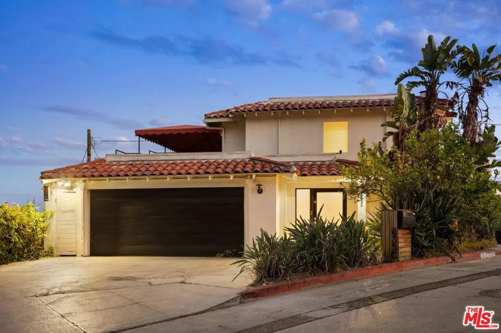 6350 Bryn Mawr Drive Los Angeles, CA 90068