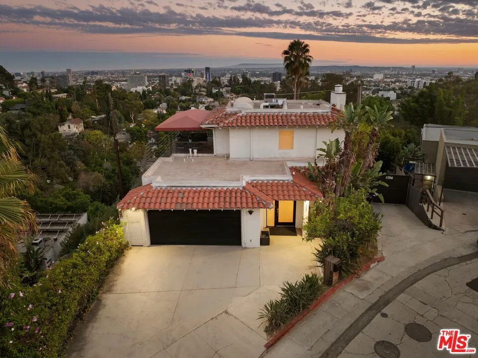 6350 Bryn Mawr Drive Los Angeles, CA 90068