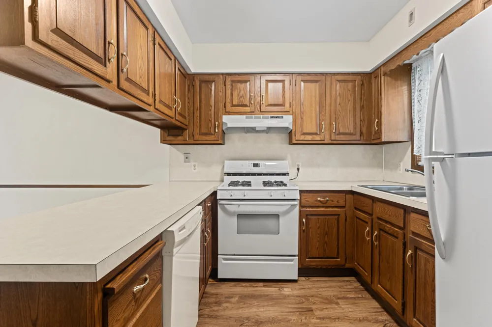 5784 Leisure South Drive SE Kentwood, MI 49548