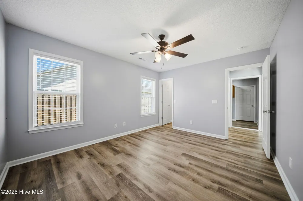 7414 Whitney Drive Wilmington, NC 28411