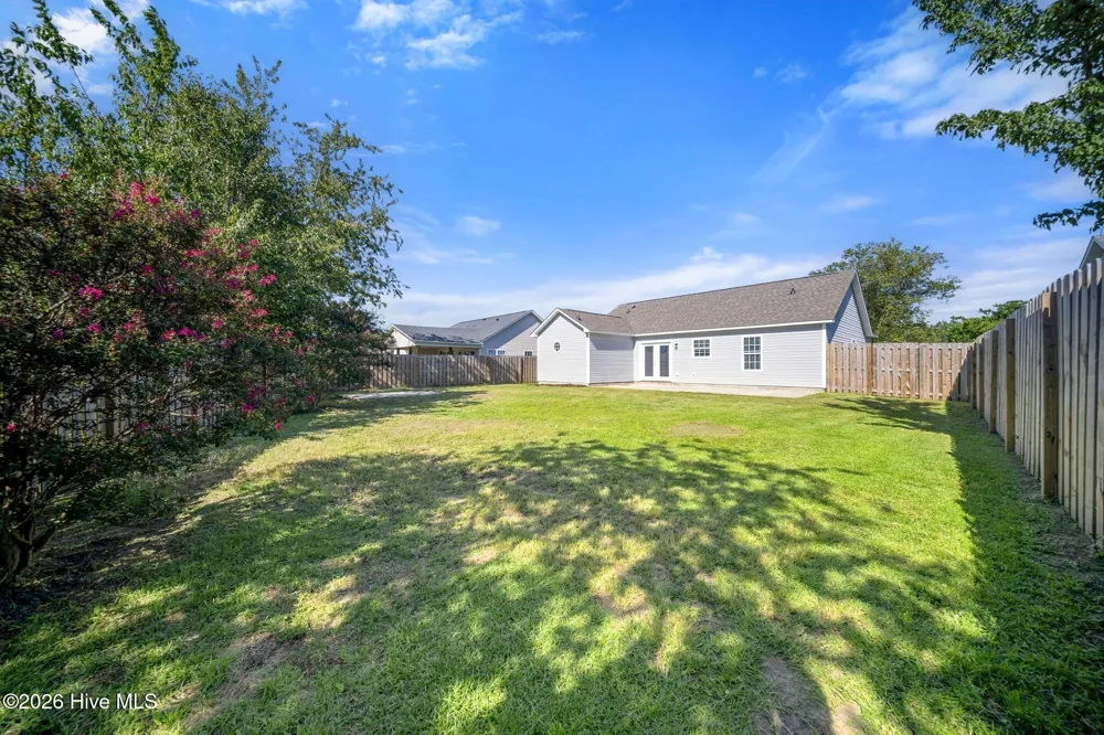7414 Whitney Drive Wilmington, NC 28411