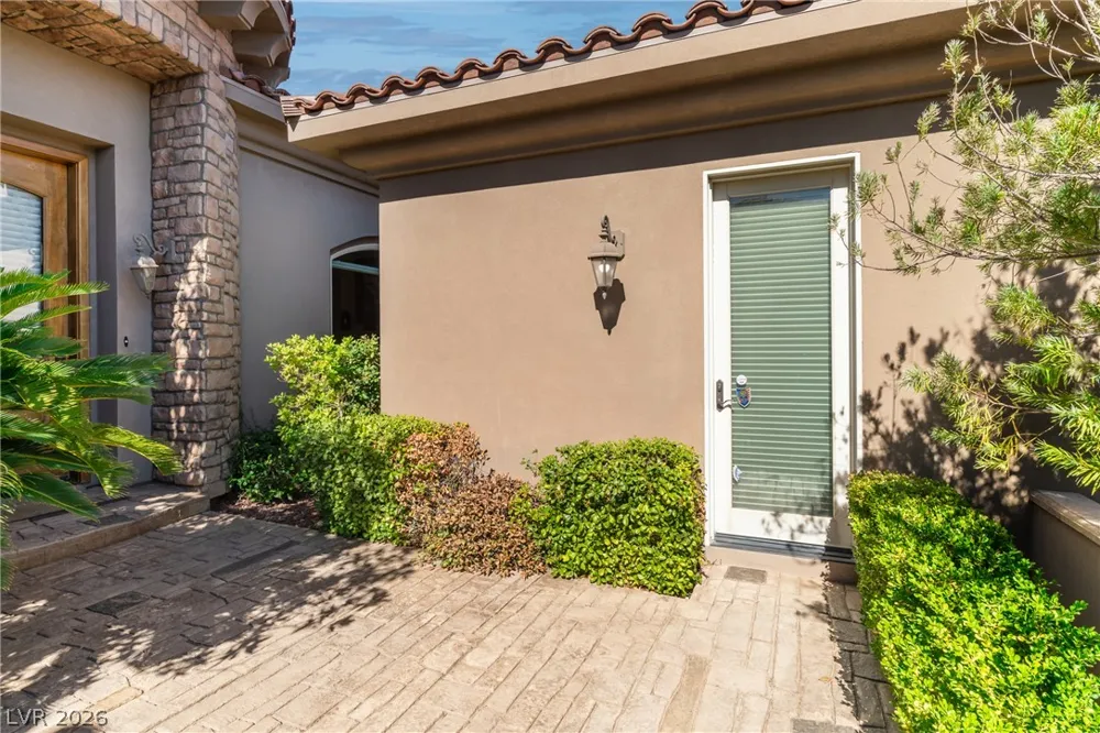 9716 Verlaine Court Las Vegas, NV 89145