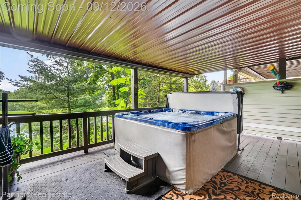 4436 Golf View Drive Genoa Township, MI 48116