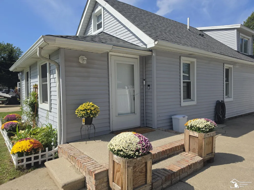 3051 Harborview Street Frenchtown Township, MI 48162