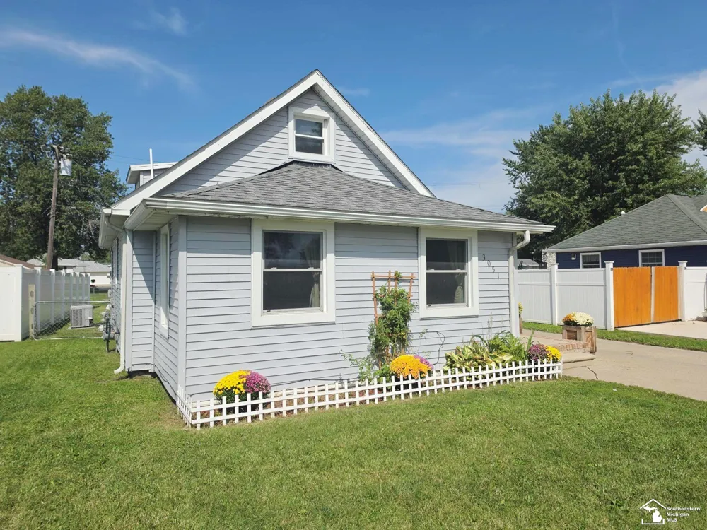 3051 Harborview Street Frenchtown Township, MI 48162
