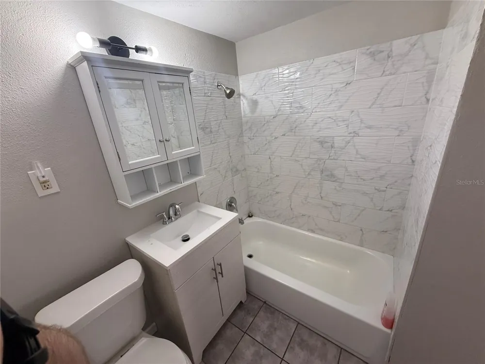 937 15TH STREET W #A Bradenton, FL 34205