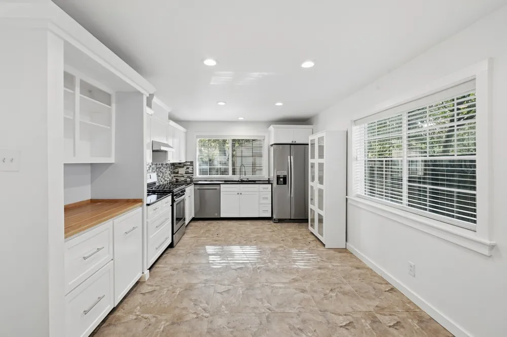 12405 Burlywood Trail Austin, TX 78750