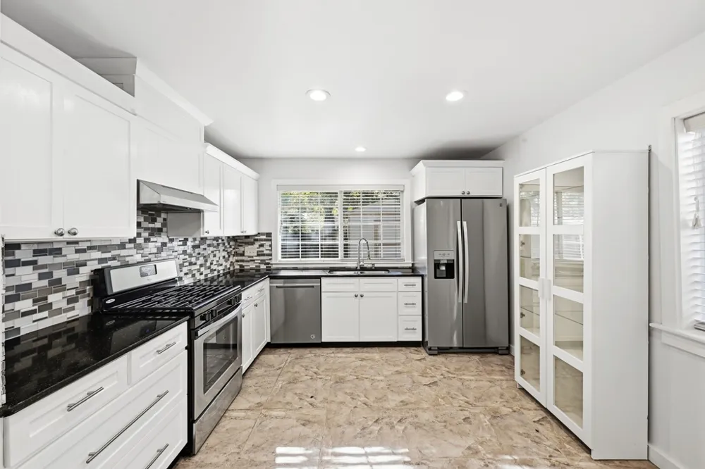 12405 Burlywood Trail Austin, TX 78750