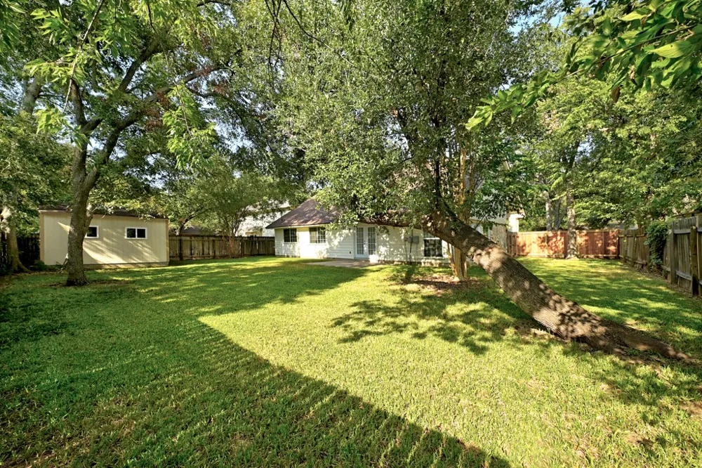 12405 Burlywood Trail Austin, TX 78750
