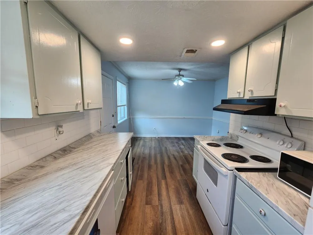 2952 Dekalb Drive #E Atlanta, GA 30340