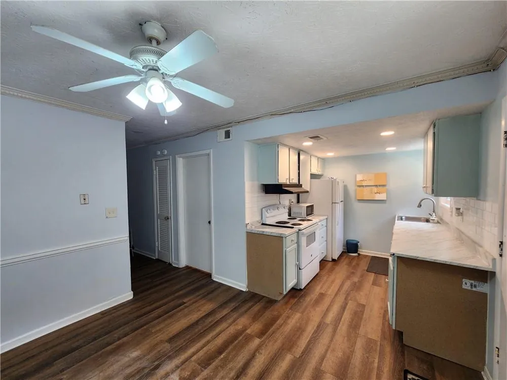 2952 Dekalb Drive #E Atlanta, GA 30340