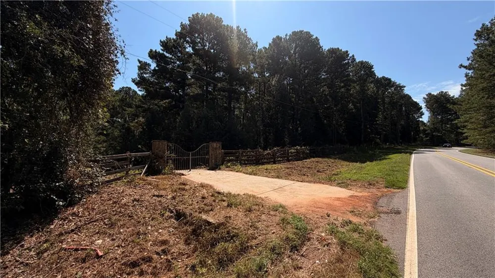 2601 Gees Mill Road NE Conyers, GA 30013