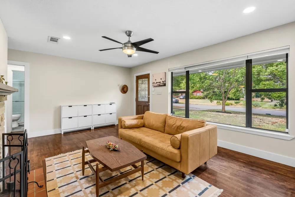 2909 Ryan Place Drive Fort Worth, TX 76110