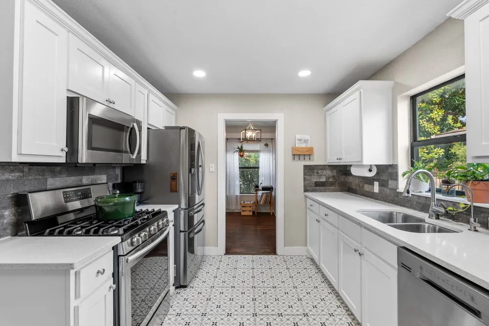 2909 Ryan Place Drive Fort Worth, TX 76110