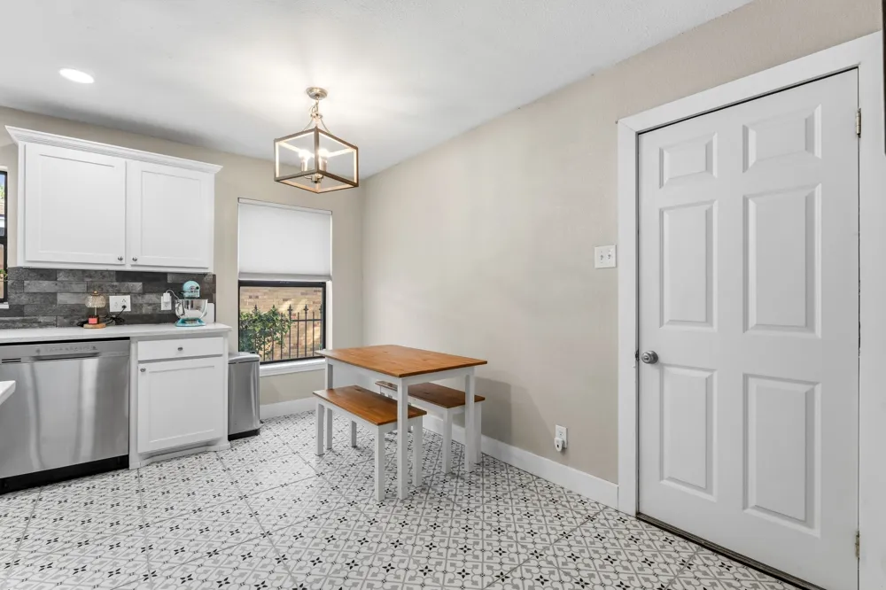 2909 Ryan Place Drive Fort Worth, TX 76110