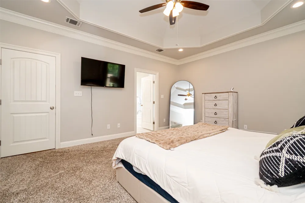 202 Jamestowne Boulevard Benton, LA 71006