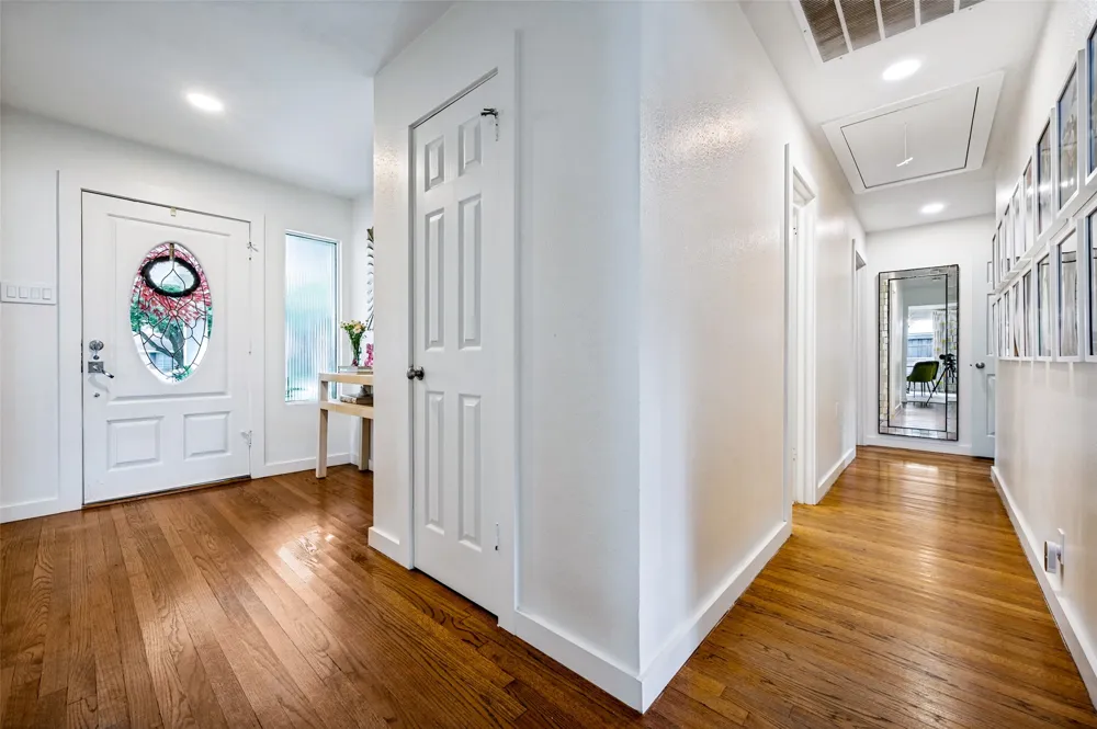 7528 Wentwood Drive Dallas, TX 75225