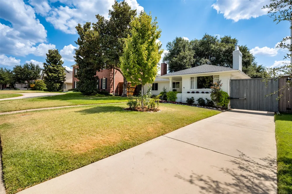 7528 Wentwood Drive Dallas, TX 75225