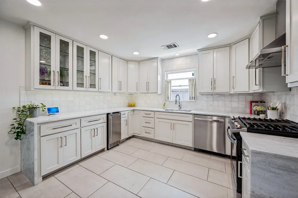 7528 Wentwood Drive Dallas, TX 75225