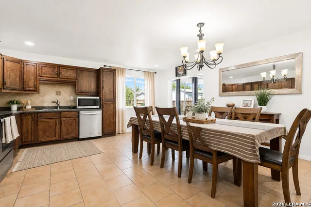 6650 Grist Mill Leon Valley, TX 78238