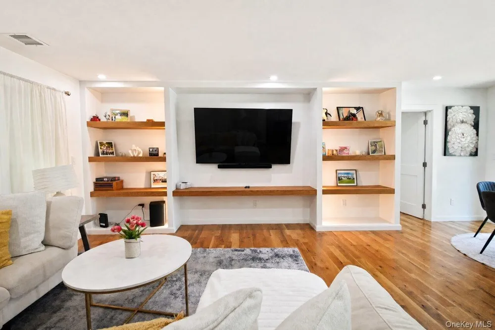 35 Moriches Avenue Mastic, NY 11950