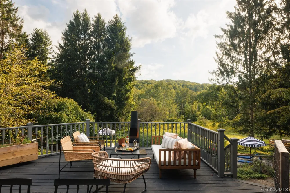 55 E Klein Road Ancram, NY 12502