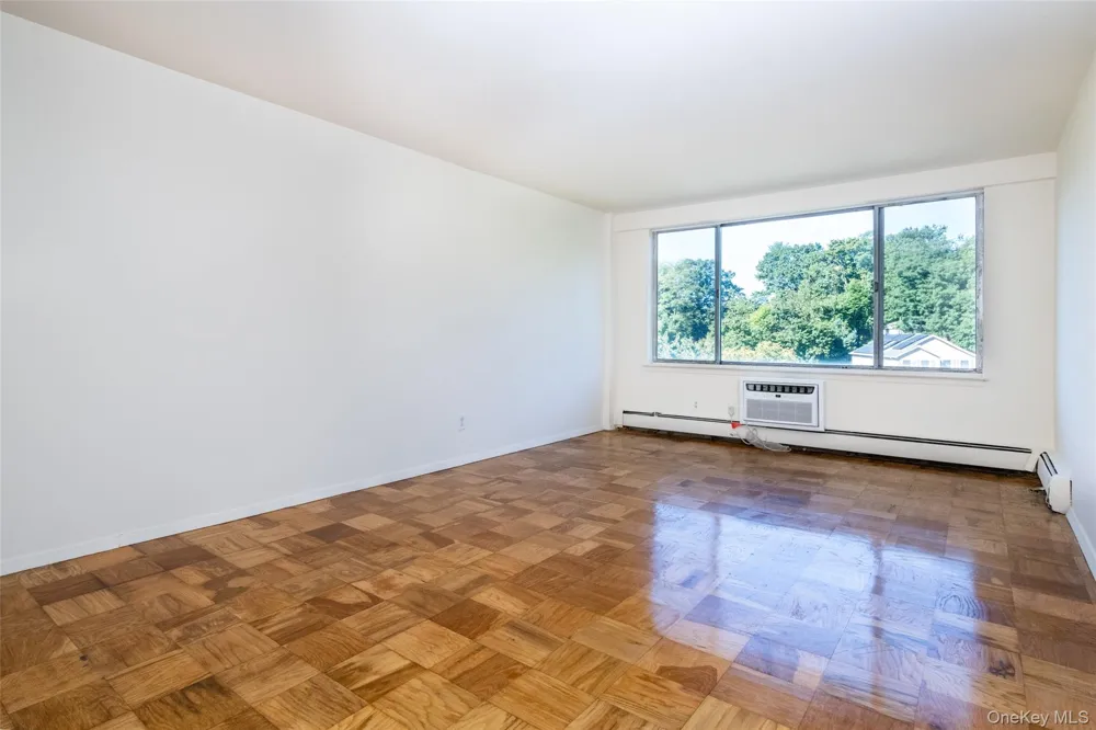 125 Lake Street #7-L North White Plains, NY 10604