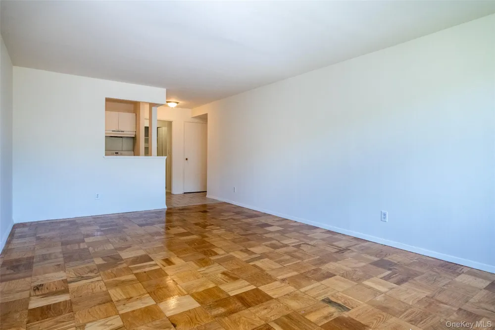 125 Lake Street #7-L North White Plains, NY 10604