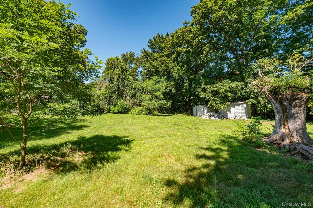 2780 Cedar Avenue Ronkonkoma, NY 11779
