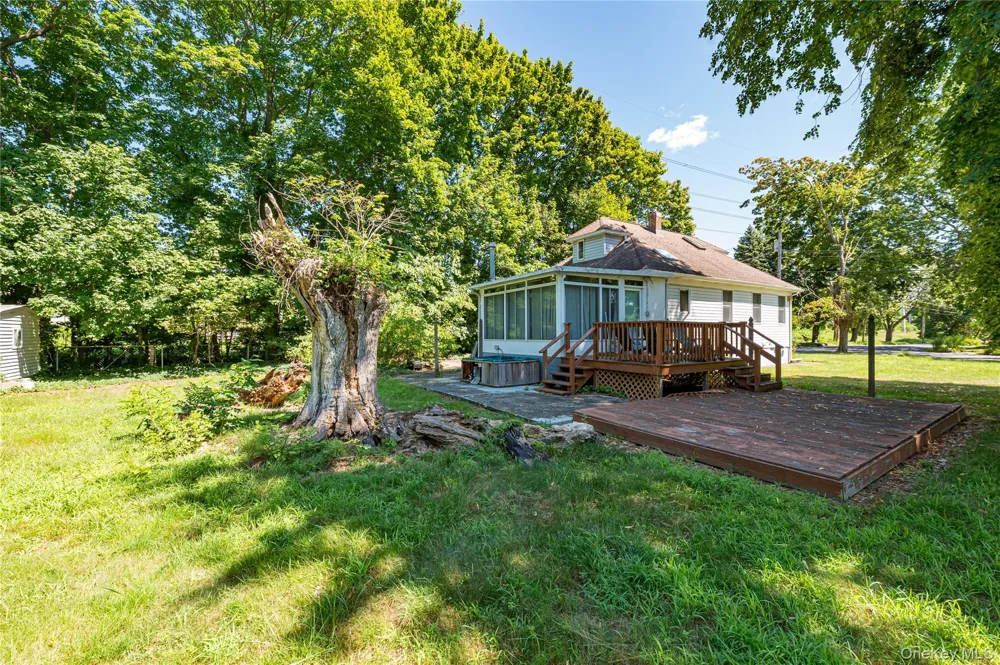 2780 Cedar Avenue Ronkonkoma, NY 11779