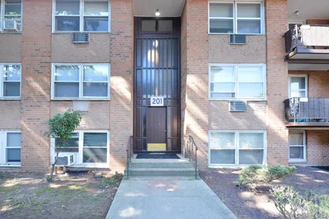 201 Kearsing Parkway #G