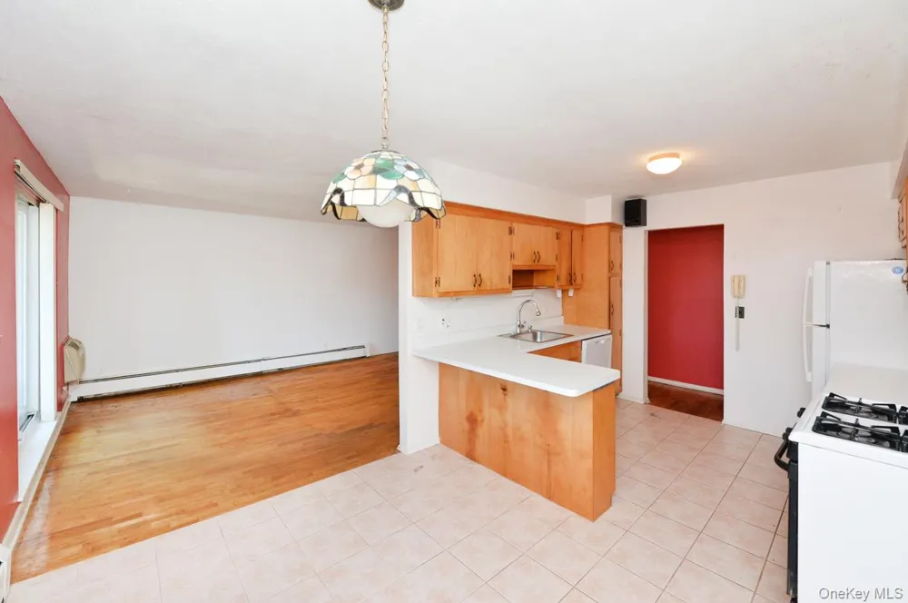 201 Kearsing Parkway #G Monsey, NY 10952