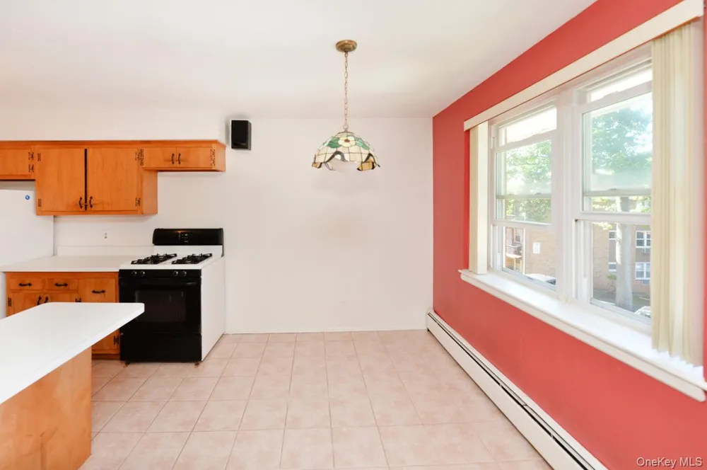 201 Kearsing Parkway #G Monsey, NY 10952