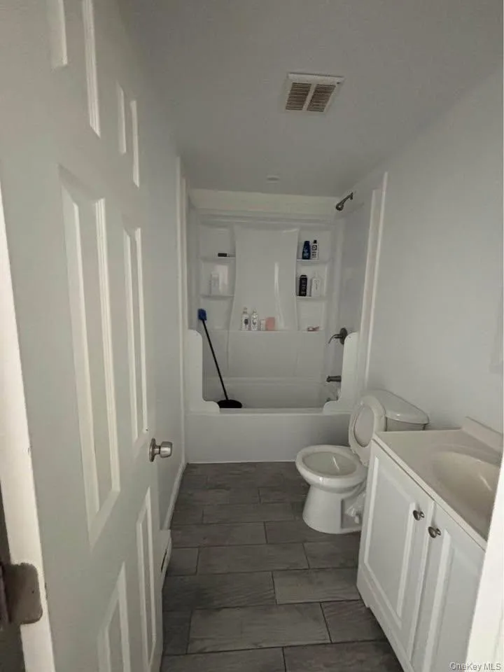 41 Amity Street #8 Patchogue, NY 11772