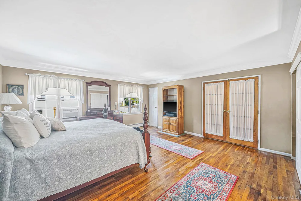 9 Rodney Street Port Jefferson Station, NY 11776