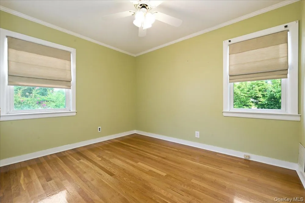 303 Caroline Avenue Garden City South, NY 11530