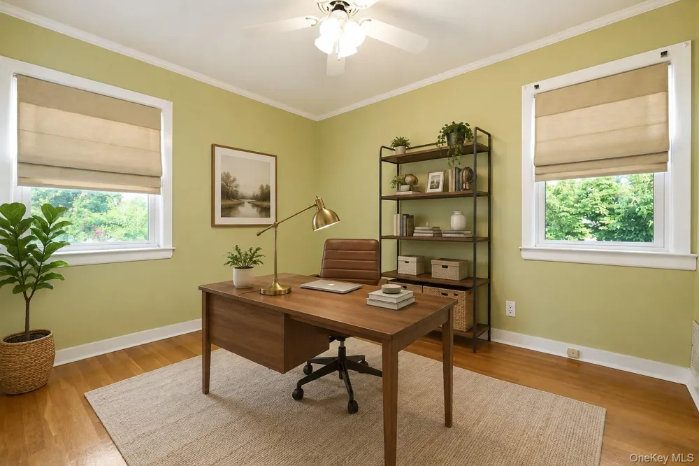 303 Caroline Avenue Garden City South, NY 11530
