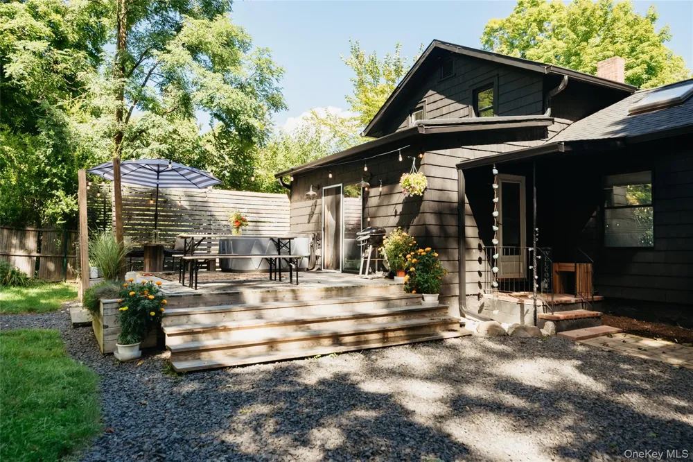 1 Ohioville Road New Paltz, NY 12561
