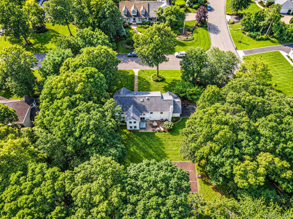1 Chen Court Middle Island, NY 11953