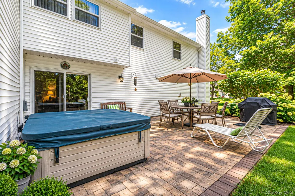 1 Chen Court Middle Island, NY 11953