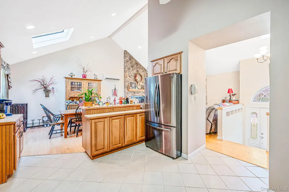 1 Chen Court Middle Island, NY 11953