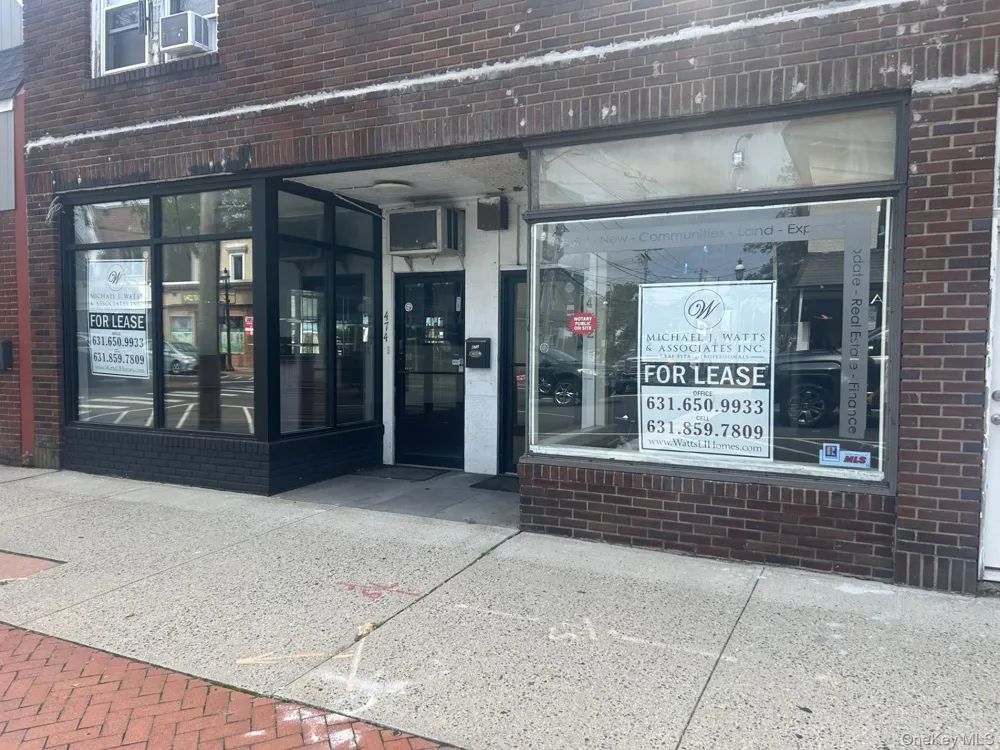 472 Main Street Islip, NY 11751