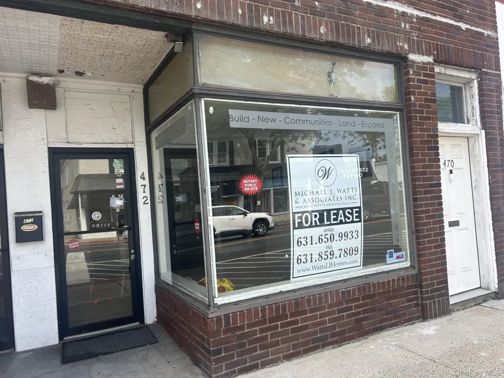 472 Main Street Islip, NY 11751