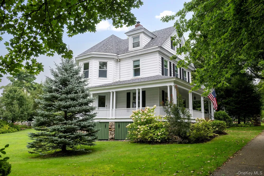 3315 Franklin Avenue Millbrook, NY 12545