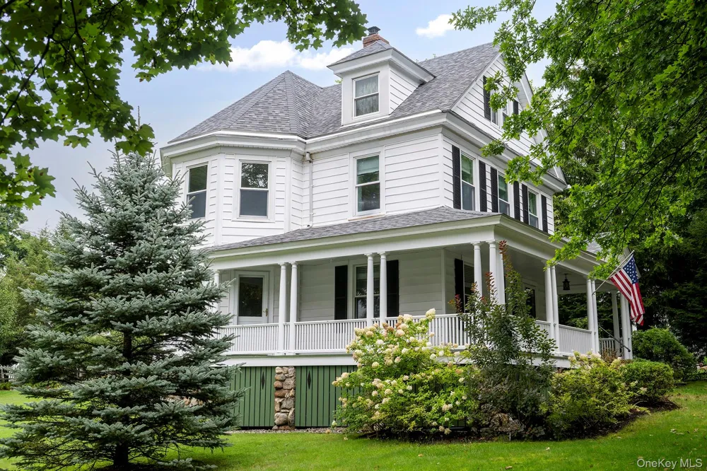 3315 Franklin Avenue Millbrook, NY 12545