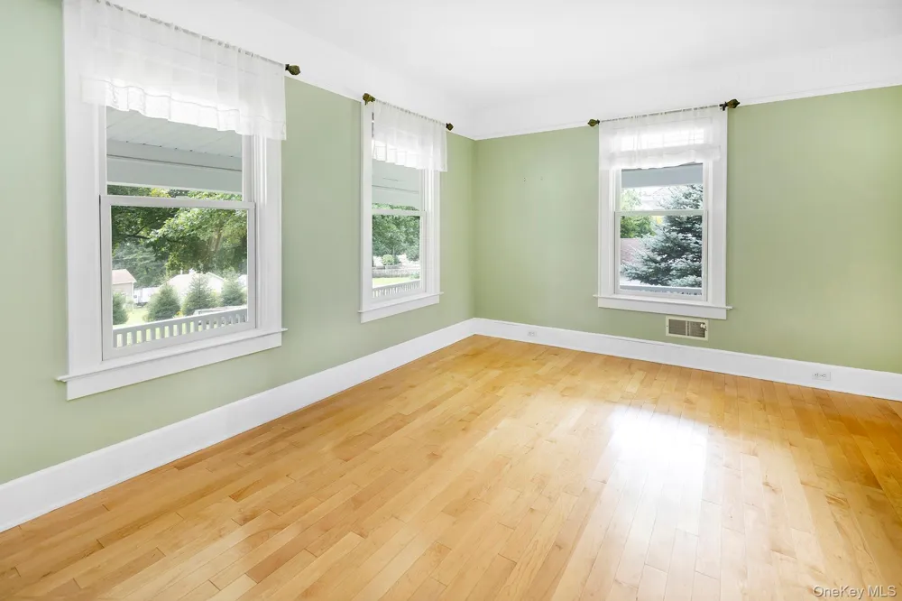 3315 Franklin Avenue Millbrook, NY 12545