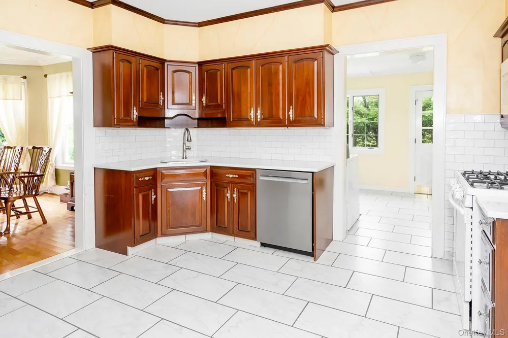 3315 Franklin Avenue Millbrook, NY 12545