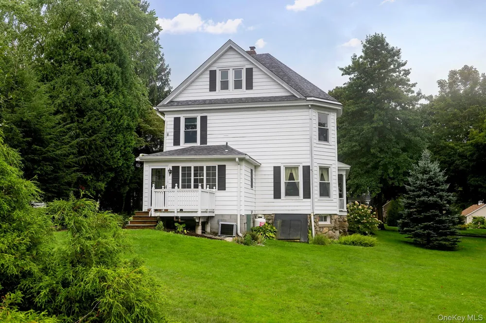 3315 Franklin Avenue Millbrook, NY 12545
